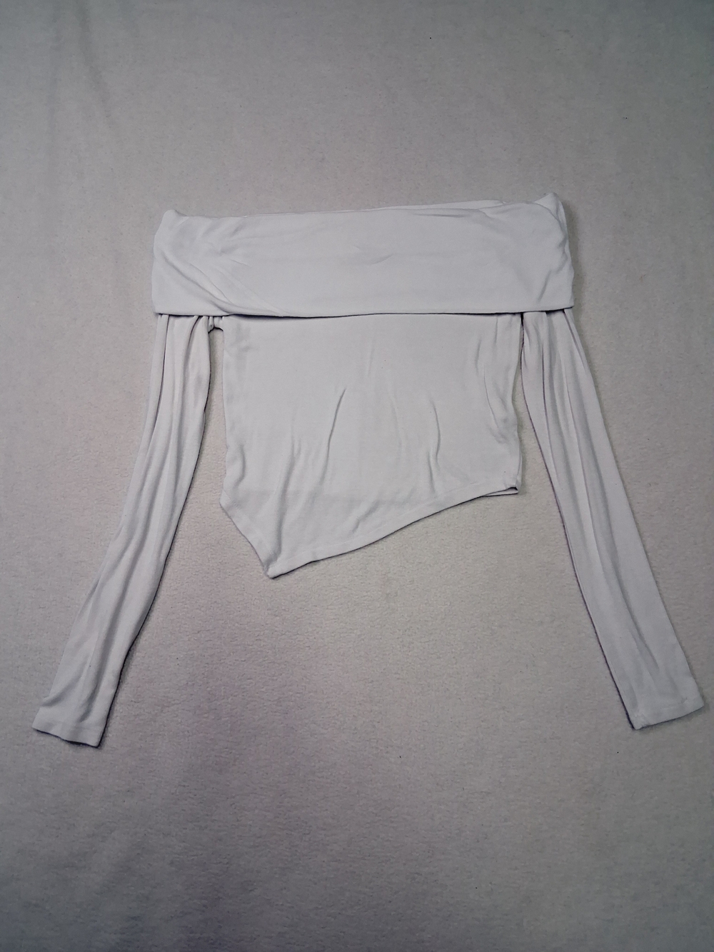 Streetwear Society White Off-Shoulder Asymmetric Crop Top